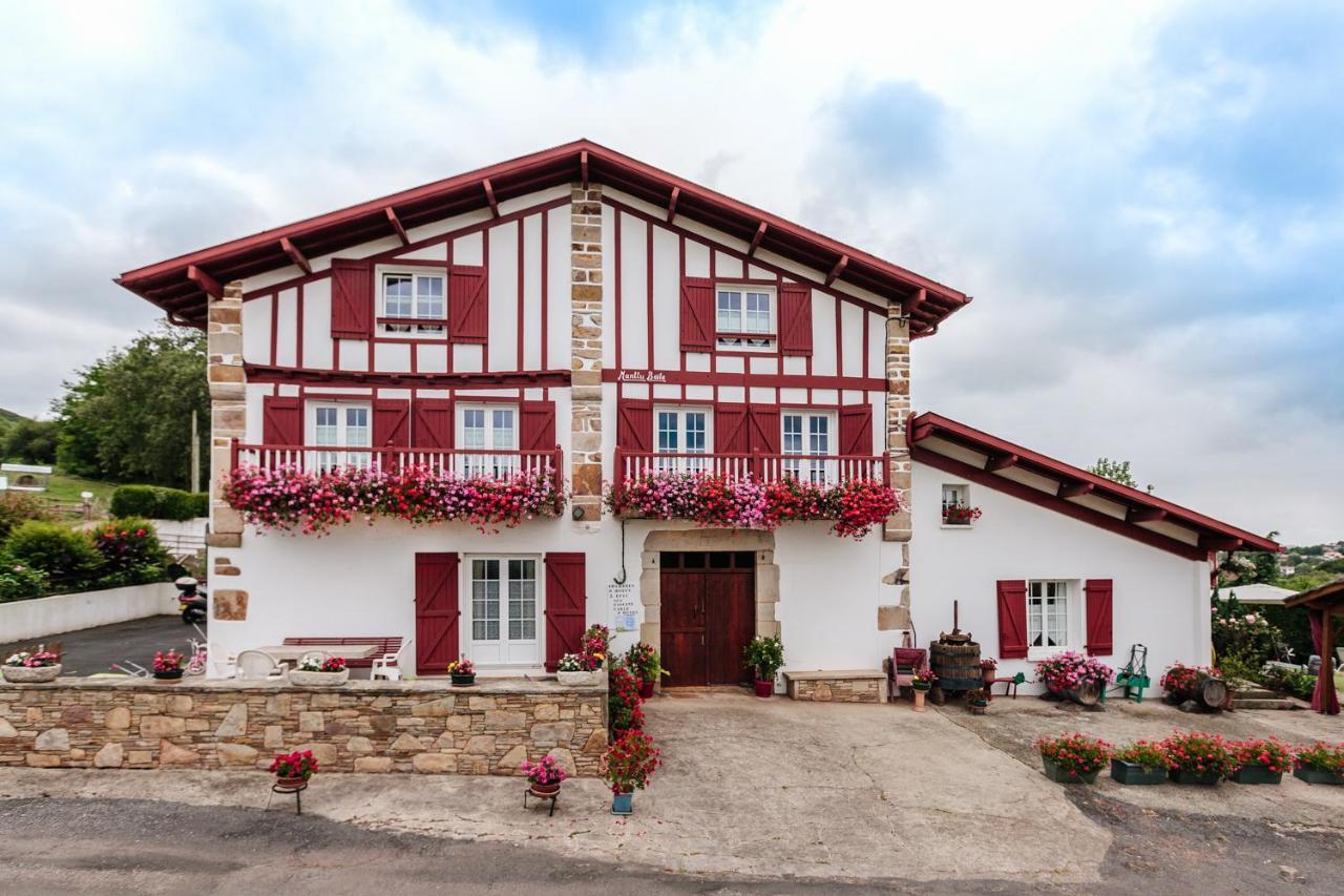 Chambres D'Hotes Manttu Urrugne Bagian luar foto
