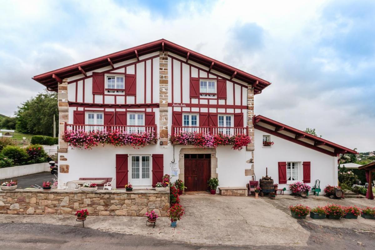 Chambres D'Hotes Manttu Urrugne Bagian luar foto